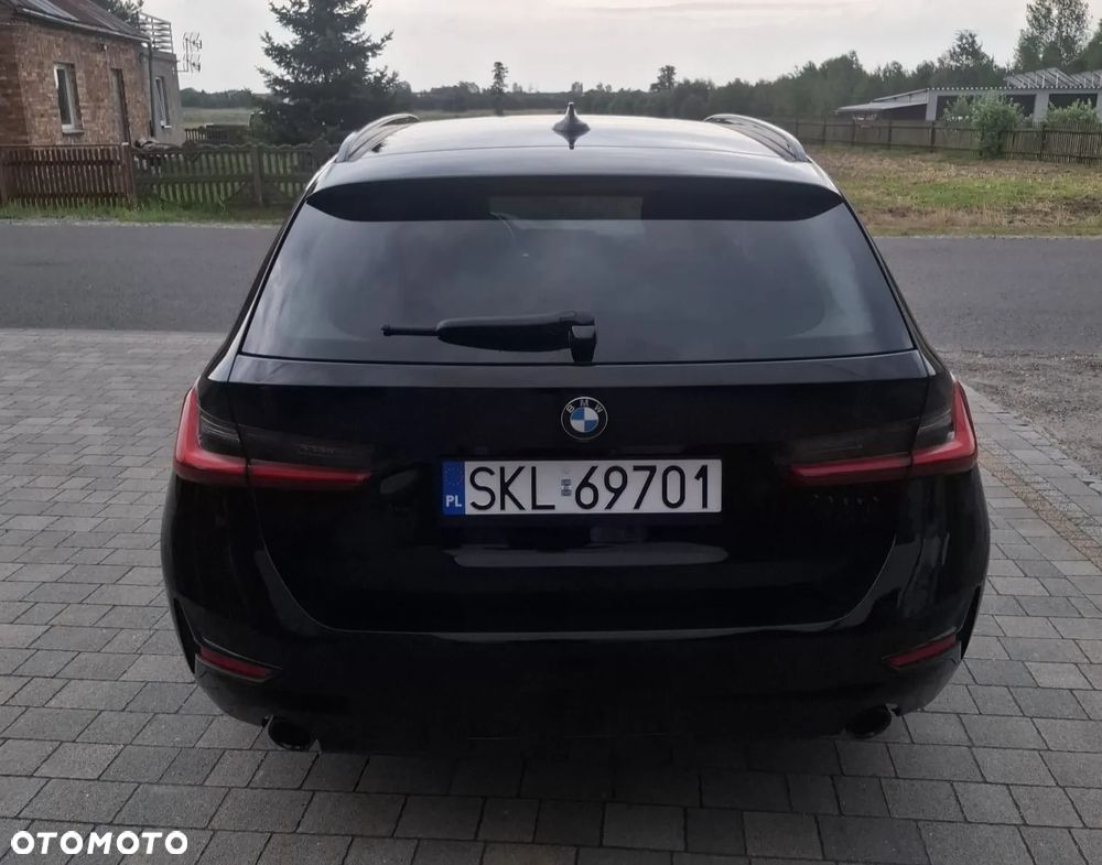 BMW Seria 3 320d xDrive MHEV Sport Line - 4