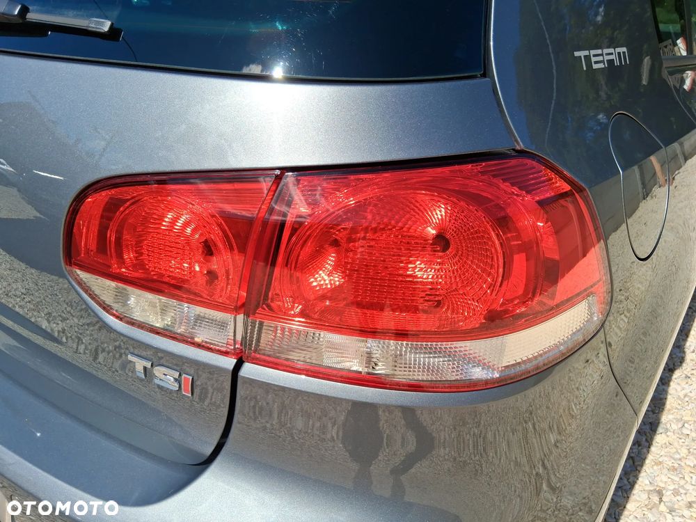 Volkswagen Golf - 30