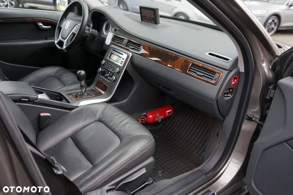 Volvo XC 70 DRIVe Momentum - 19
