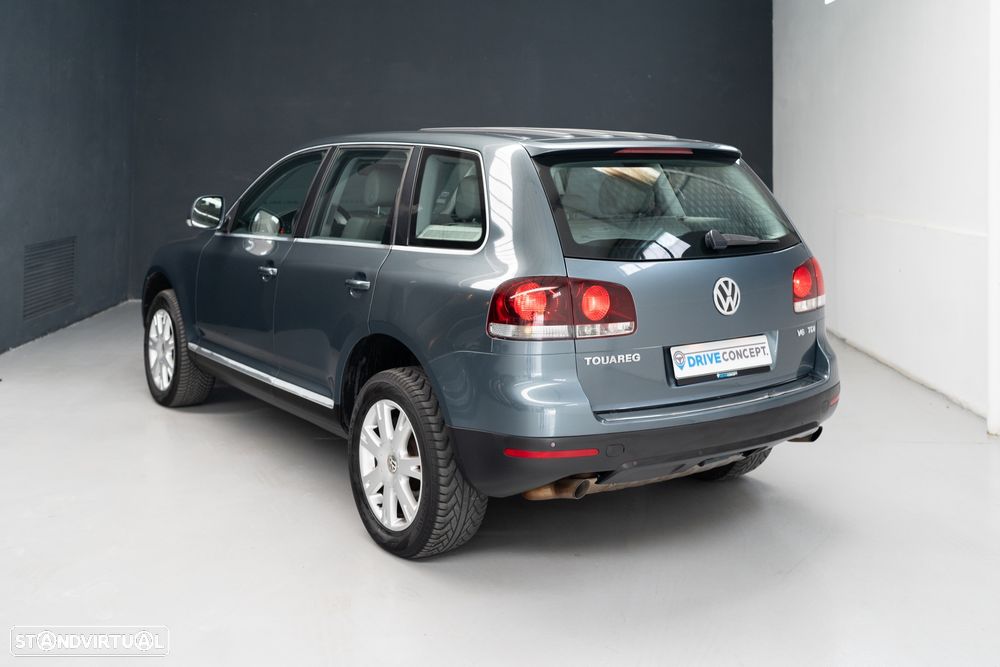 VW Touareg 3.0 TDI V6 Tiptronic - 11