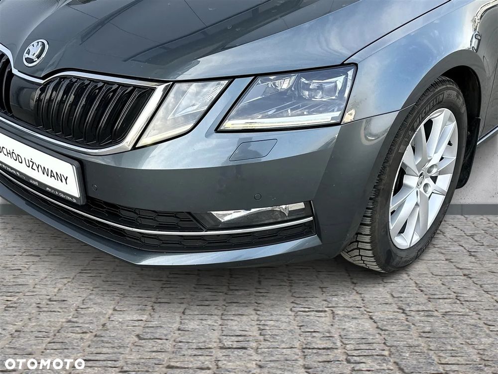 Skoda Octavia 2.0 TSI Style DSG - 32