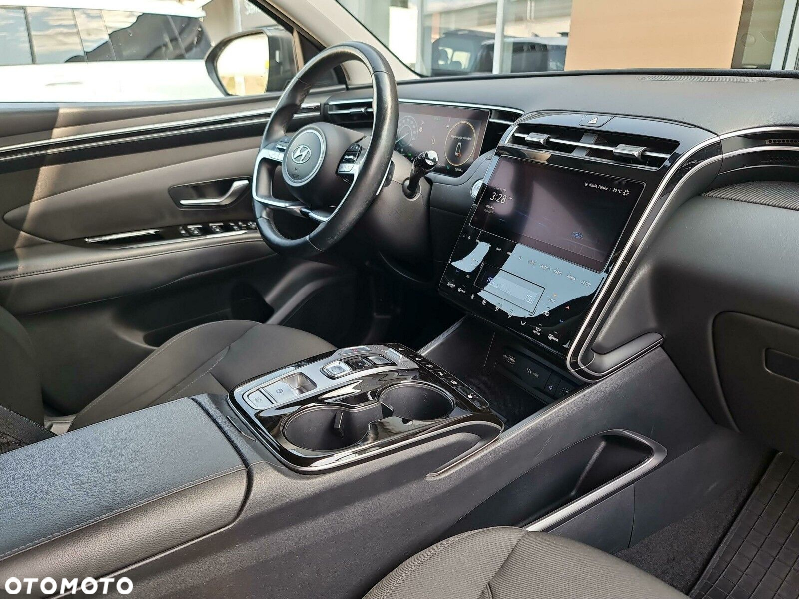 Hyundai Tucson 1.6 T-GDi HEV Executive 2WD - 25