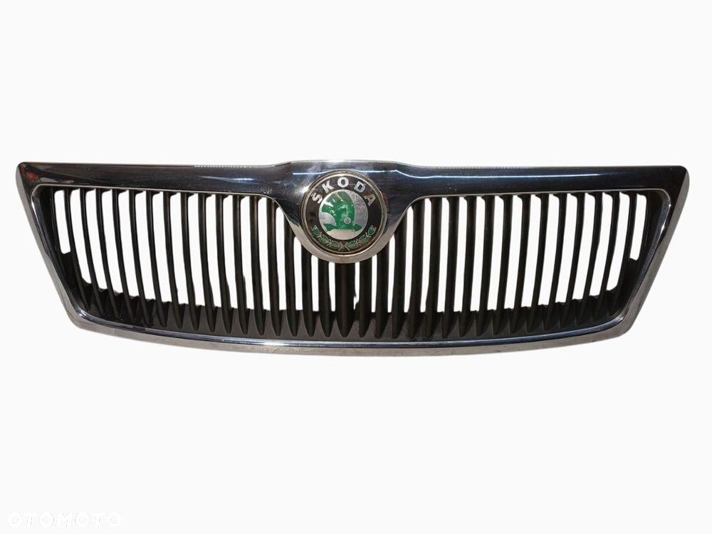 ATRAPA GRILL KRATKA SKODA OCTAVIA II 1Z0853668 - 1
