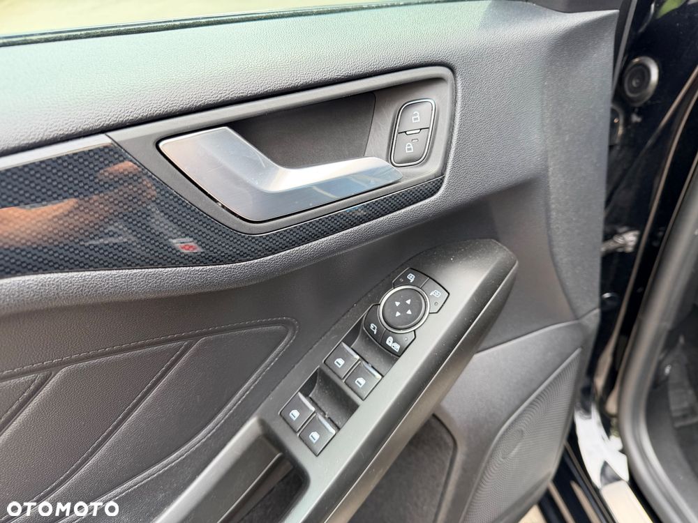 Ford Focus - 19