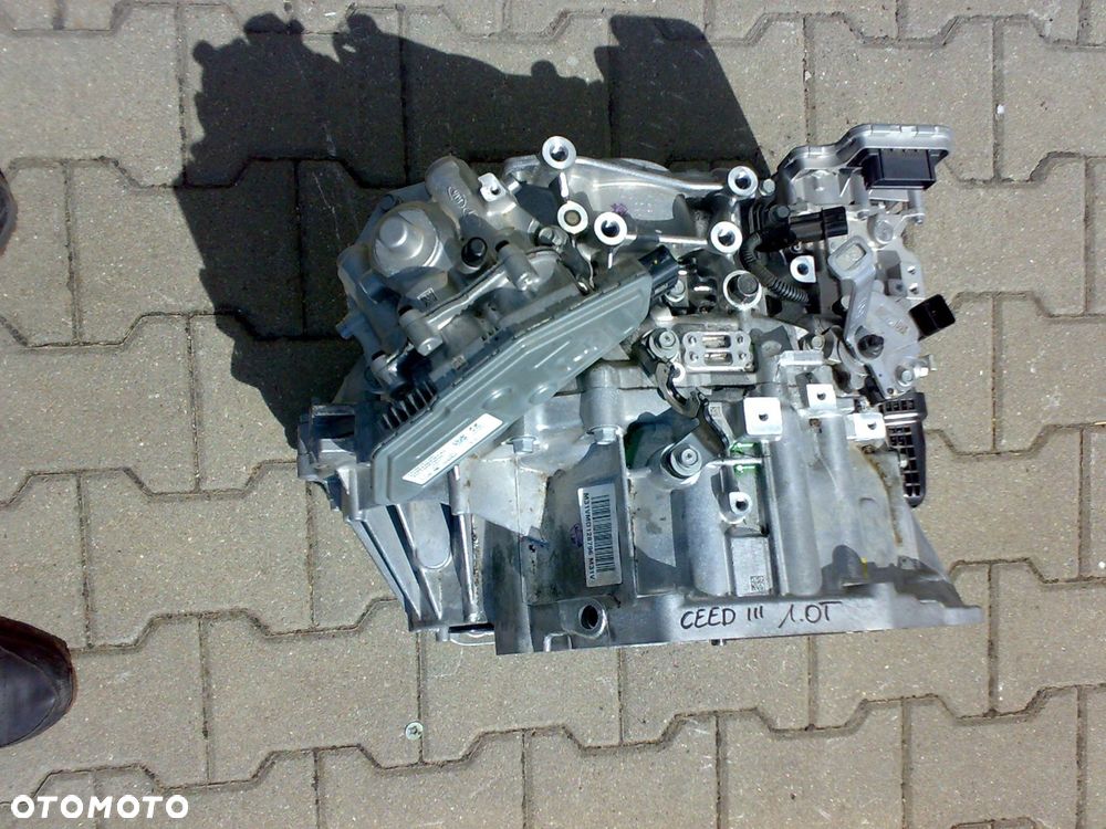 kia ceed iii lift 2021 - 1.0tgdi skrzynia automat - 1