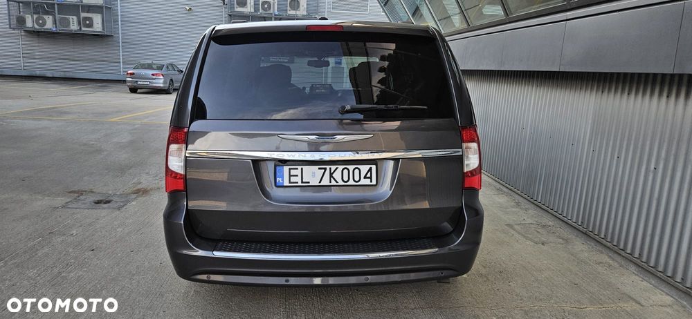 Chrysler Town & Country 3.6 Touring - 9