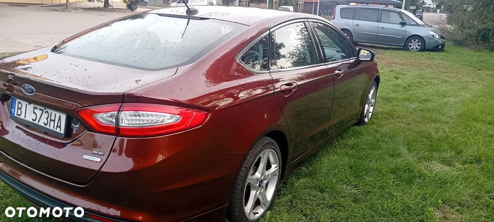 Ford Fusion - 8