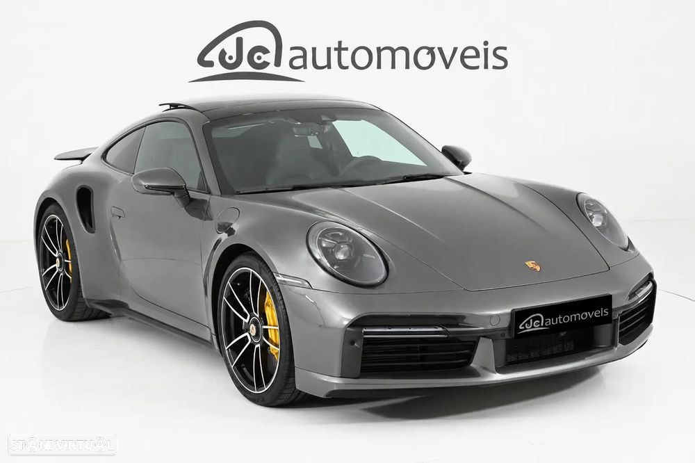 Porsche 911 (992) - 16