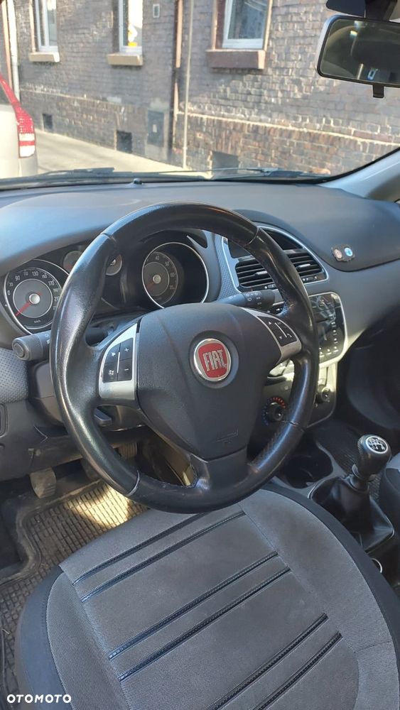 Fiat Punto Evo 1.4 8V Estiva Blue&Me - 7