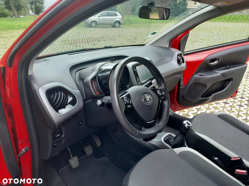 Toyota Aygo 1.0 VVT-i Color Edition - 14