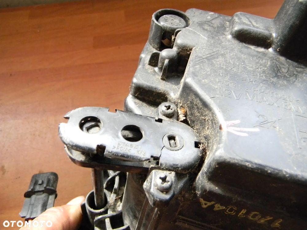 halogen prawy KIA OPTIMA IV 16-18 - 5