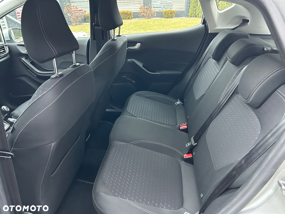 Ford Fiesta 1.5 TDCi Titanium - 24