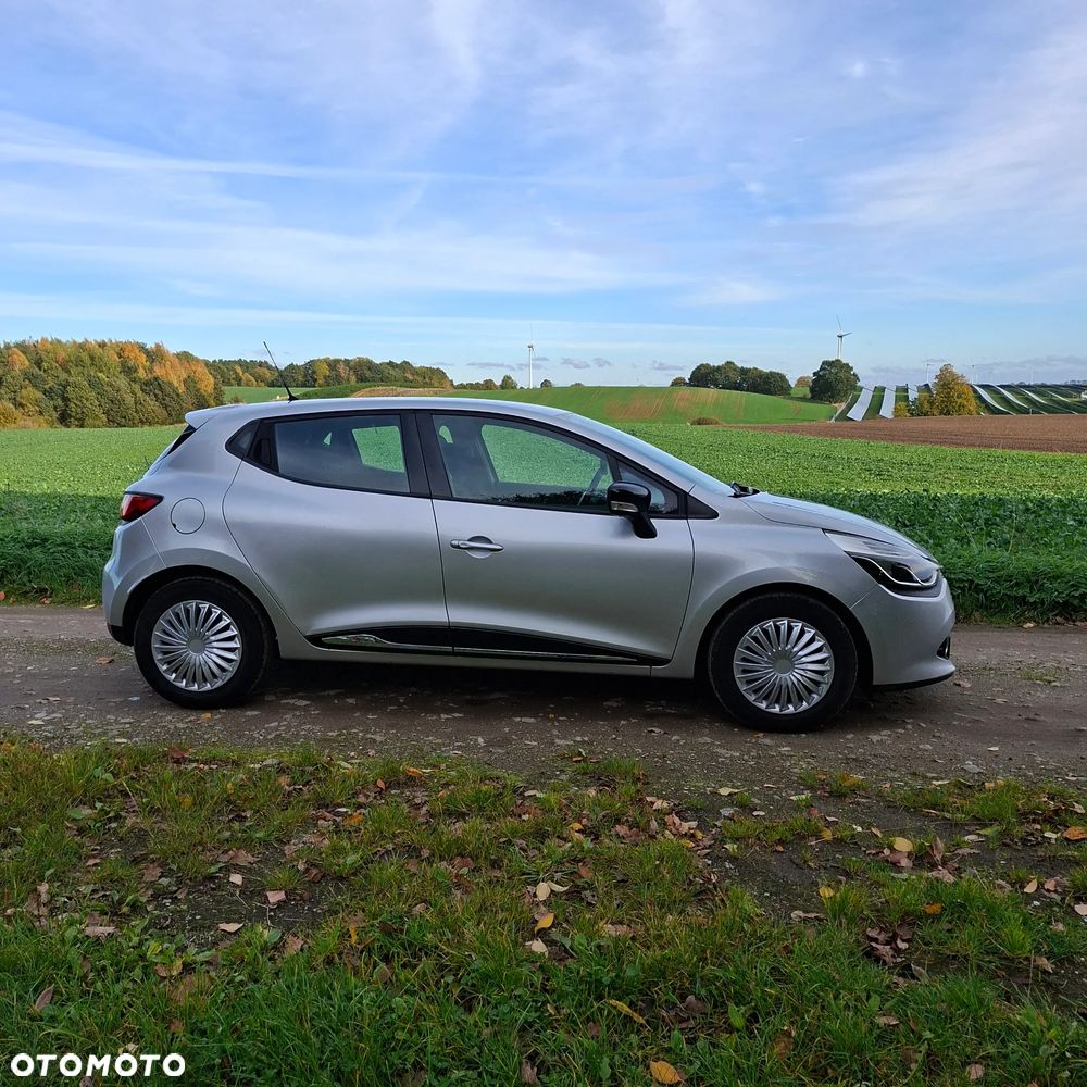 Renault Clio - 18