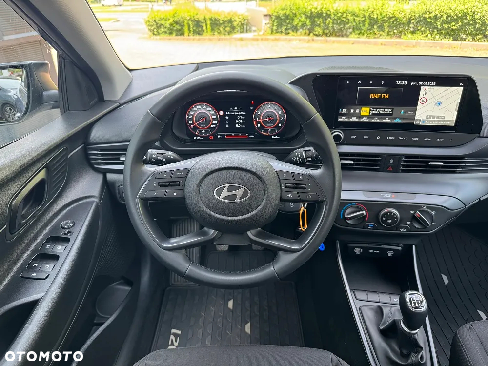 Hyundai i20 1.2 Modern - 10