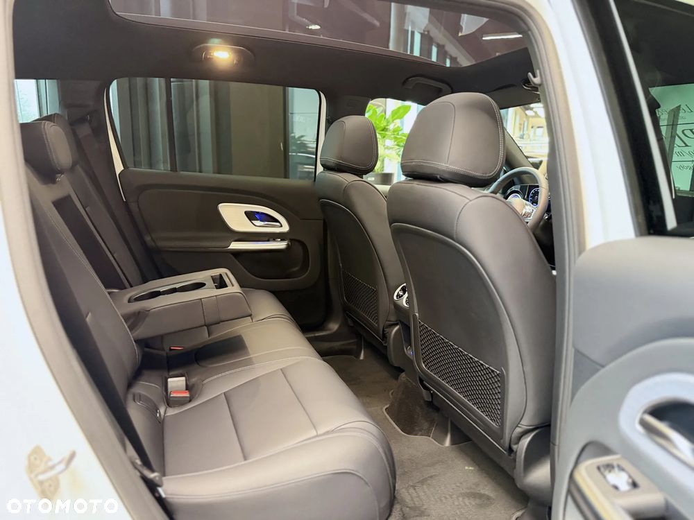 Mercedes-Benz GLB 350 4-Matic EQ 85kWh - 29