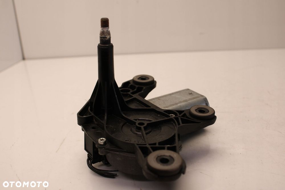 alfa romeo giulietta 10r- silniczek mechanizm wycieraczki tył 50509441 - 2