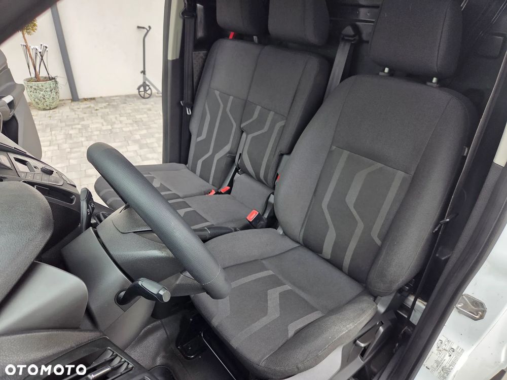 Ford Connect Long - 13