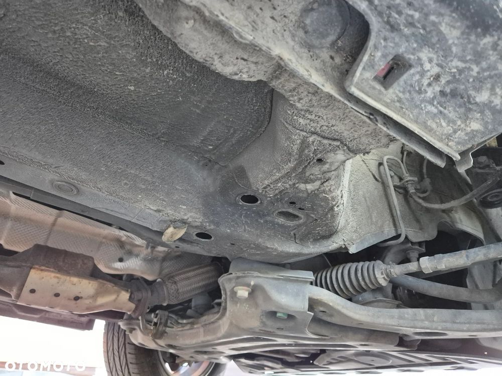Kia Sportage 1.6 GDI Business Line M 2WD - 33