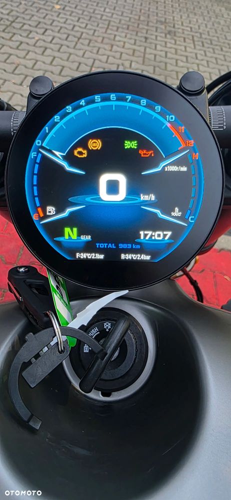 QJMOTOR SRV 700 - 17