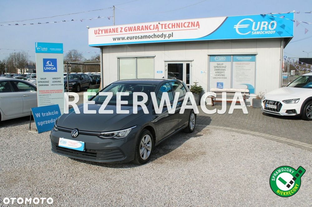 Volkswagen Golf - 1