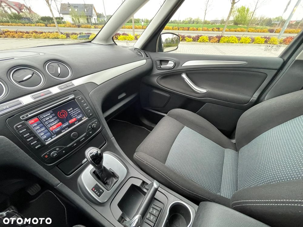 Ford S-Max 2.0 TDCi DPF Titanium - 14