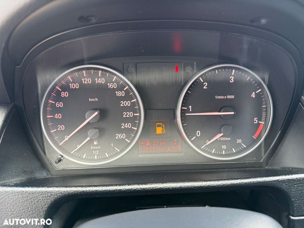 BMW X1 xDrive18d - 13