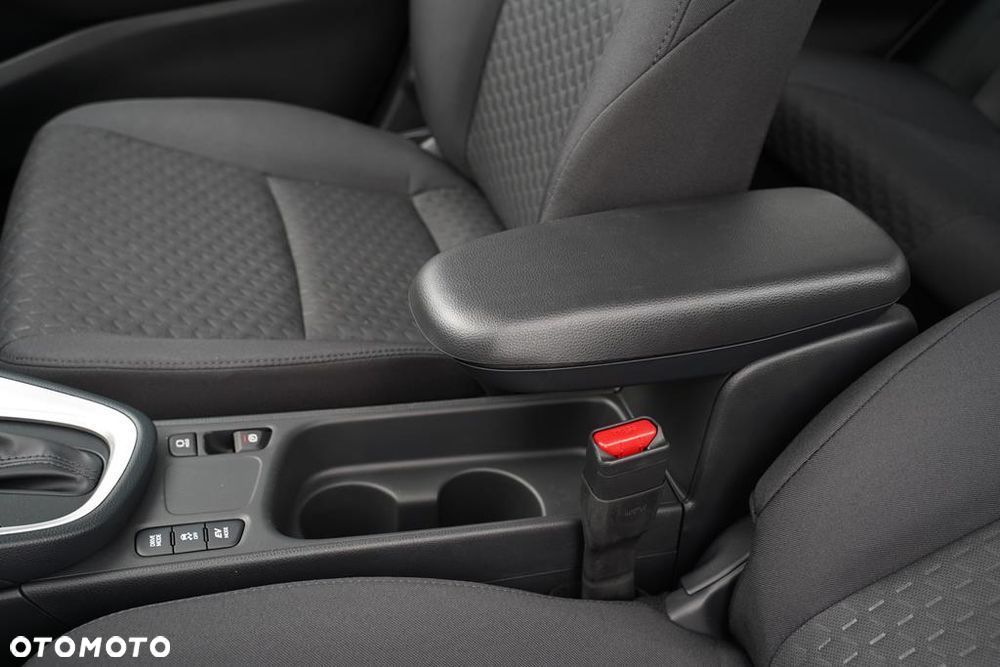 Toyota Yaris Cross Hybrid 1.5 Comfort - 24