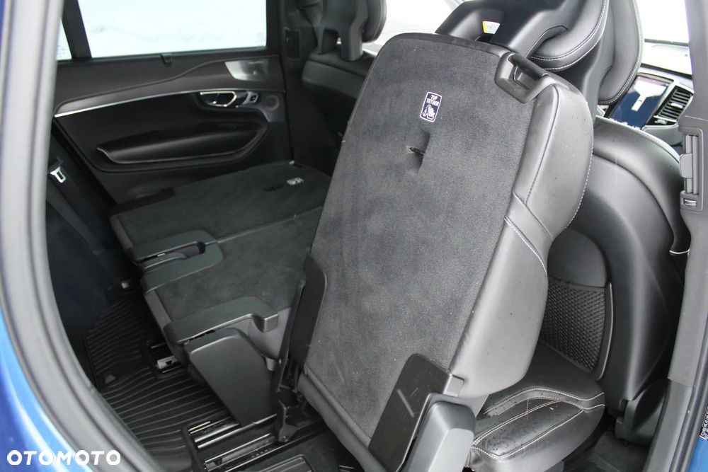 Volvo XC 90 T8 AWD Plug-In Hybrid R-Design 7os - 30