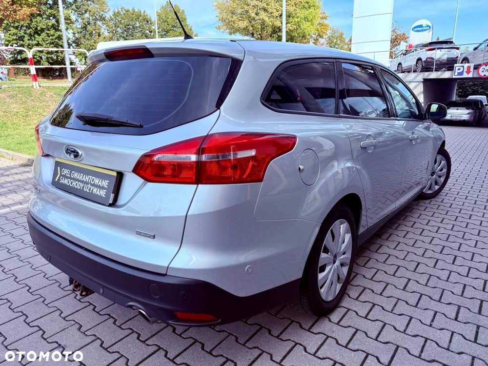 Ford Focus 1.5 EcoBoost STart-Stopp-System TITANIUM - 4