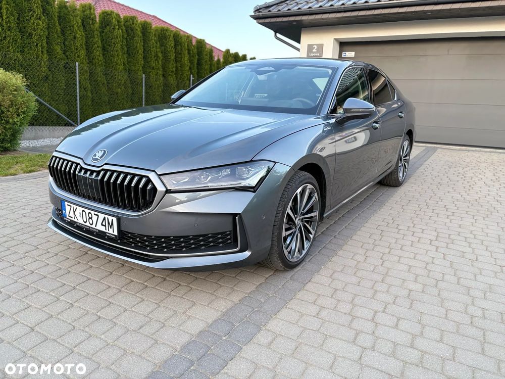 Skoda Superb 2.0 TDI SCR 4x4 L&K DSG - 1