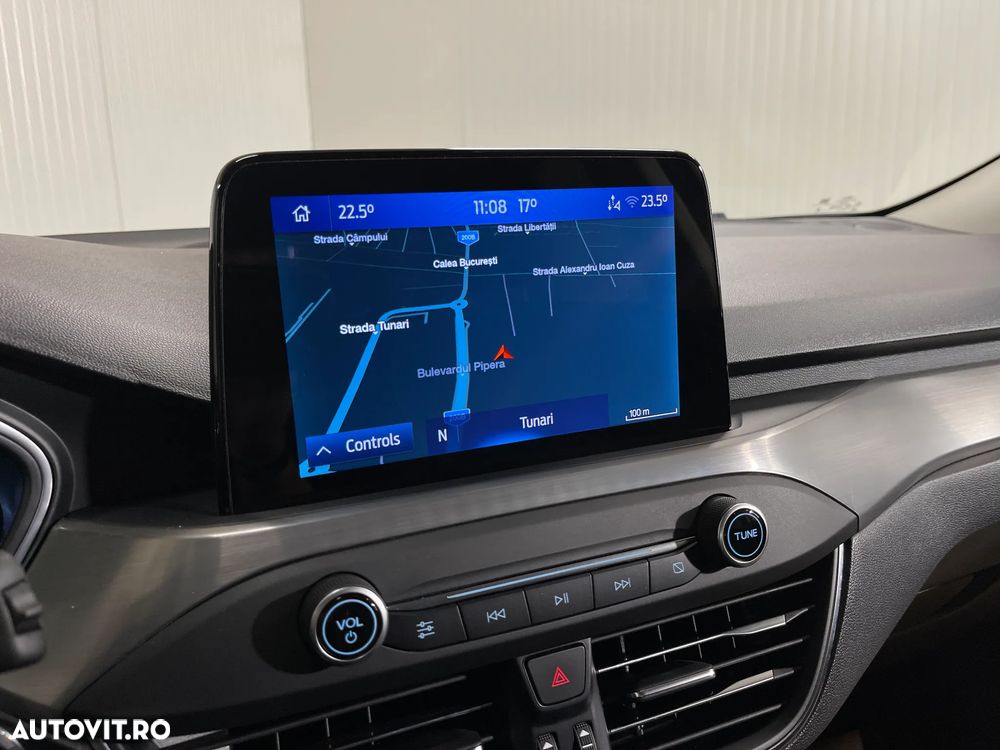 Ford Focus 1.0 EcoBoost MHEV Titanium - 15