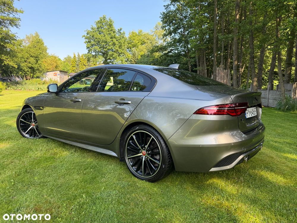 Jaguar XE P250 R-Dynamic S - 14