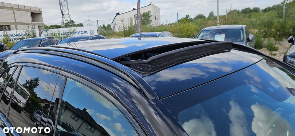 Mercedes-Benz GLC 220 d 4Matic 9G-TRONIC AMG Line - 12