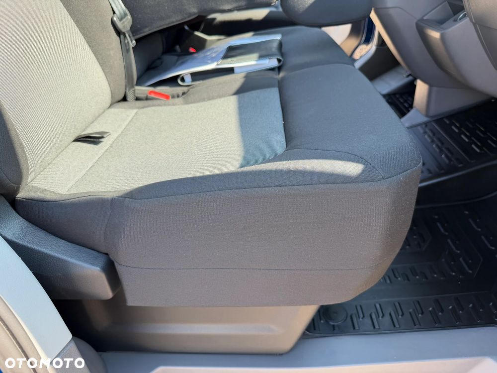 Volkswagen CRAFTER L2H1 2022r WZMOCNIONY VAN 3 osobowy MOCNY Silnik 2.0TDI 140KM Euro6 Duża ładowność 1309kg! DMC:3.5t, Homologacja VAT-1 Zabudowa paki, Bogate wyposażenie! NOWE OPONY 100% Bezwypadkowy! - 26