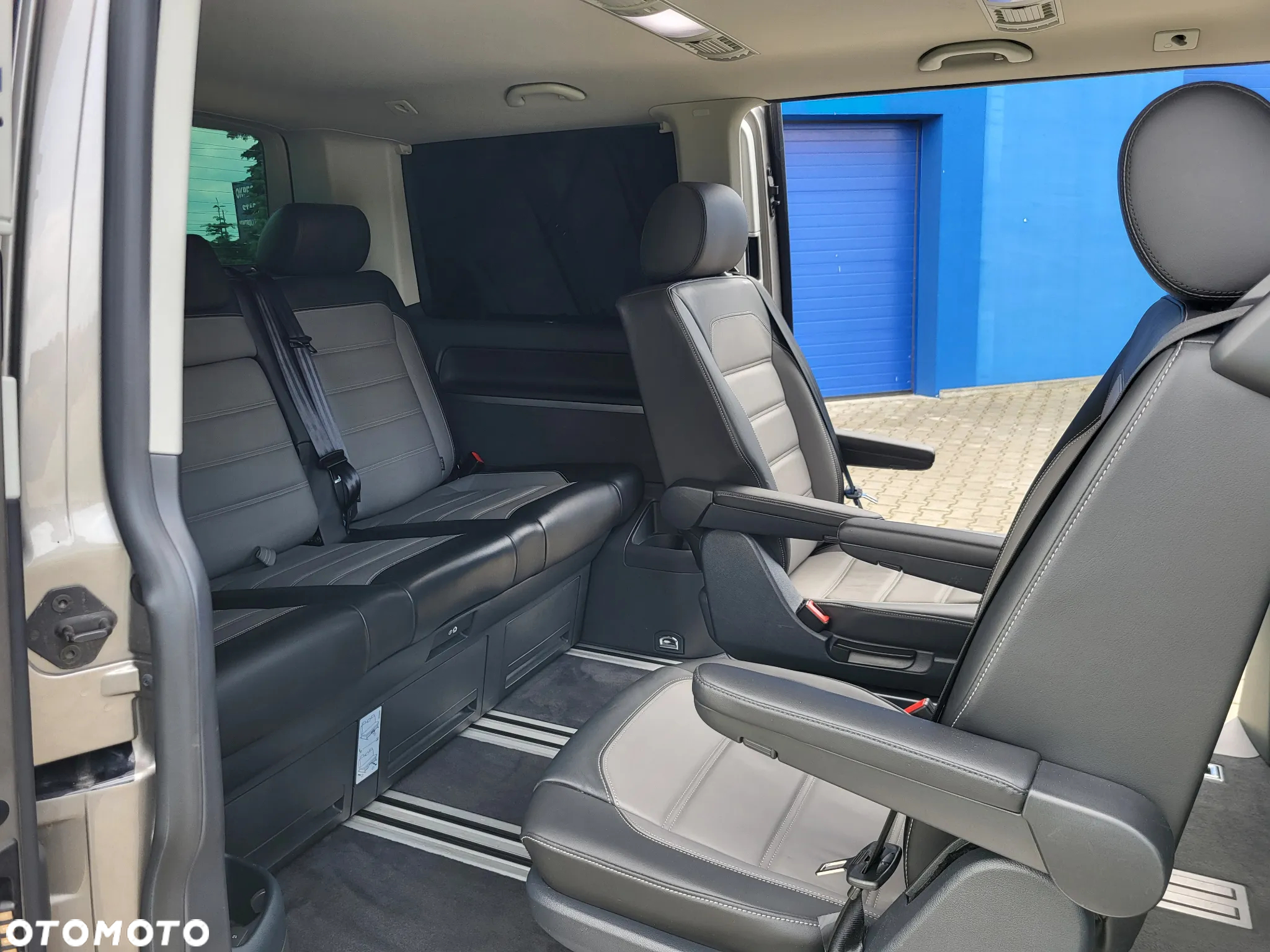 Volkswagen Multivan 6.1 2.0 TDI L1 Highline 4Motion DSG - 19