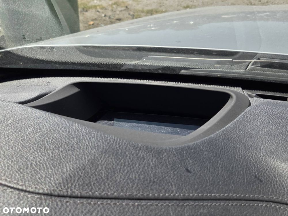 BMW Seria 3 330e iPerformance Sport Line - 19