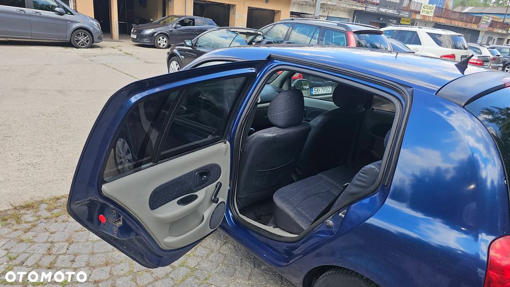 Renault Clio 1.5 dCi Dynamique - 9