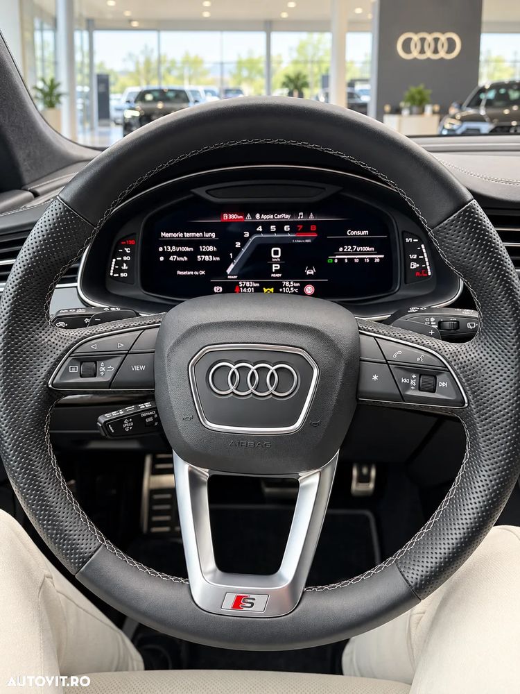 Audi Q8 - 10