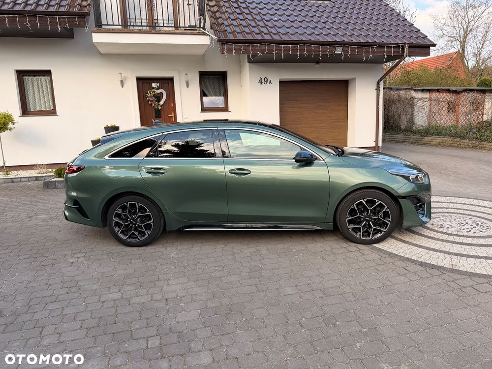 Kia ProCeed 1.5 T-GDI DCT7 OPF GT LINE - 4