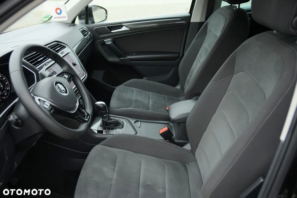 Volkswagen Tiguan - 28