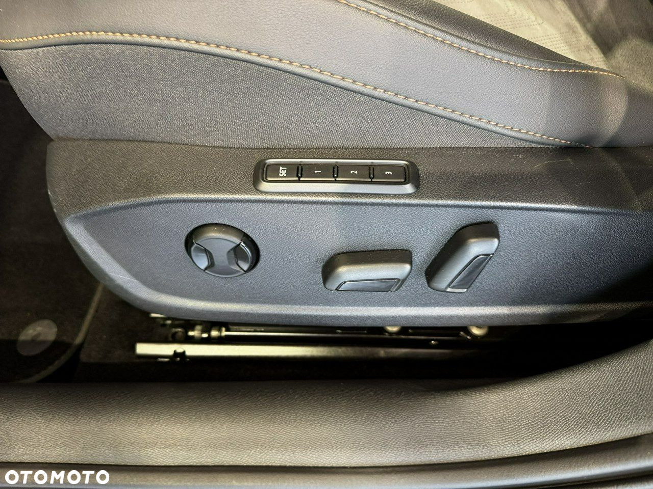 Cupra Formentor - 14