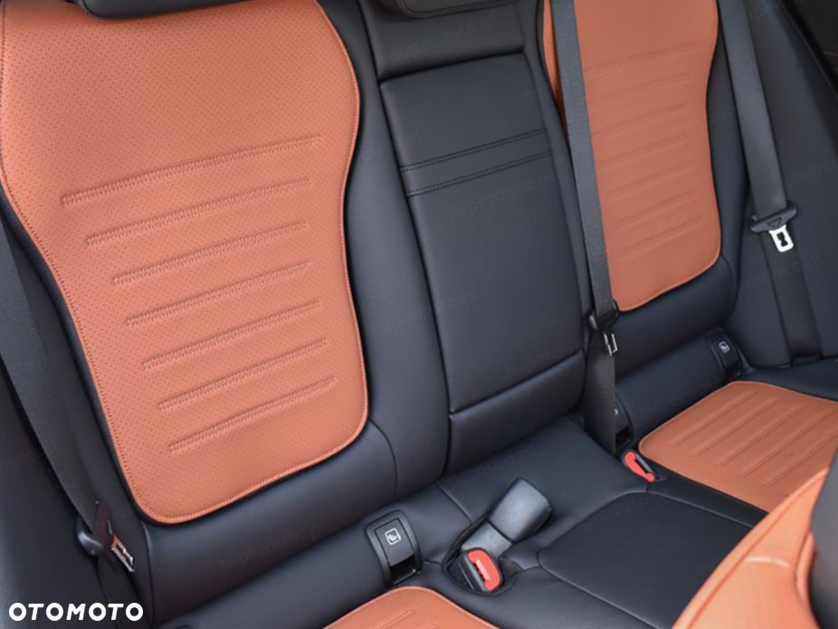 Mercedes-Benz Klasa C - 9