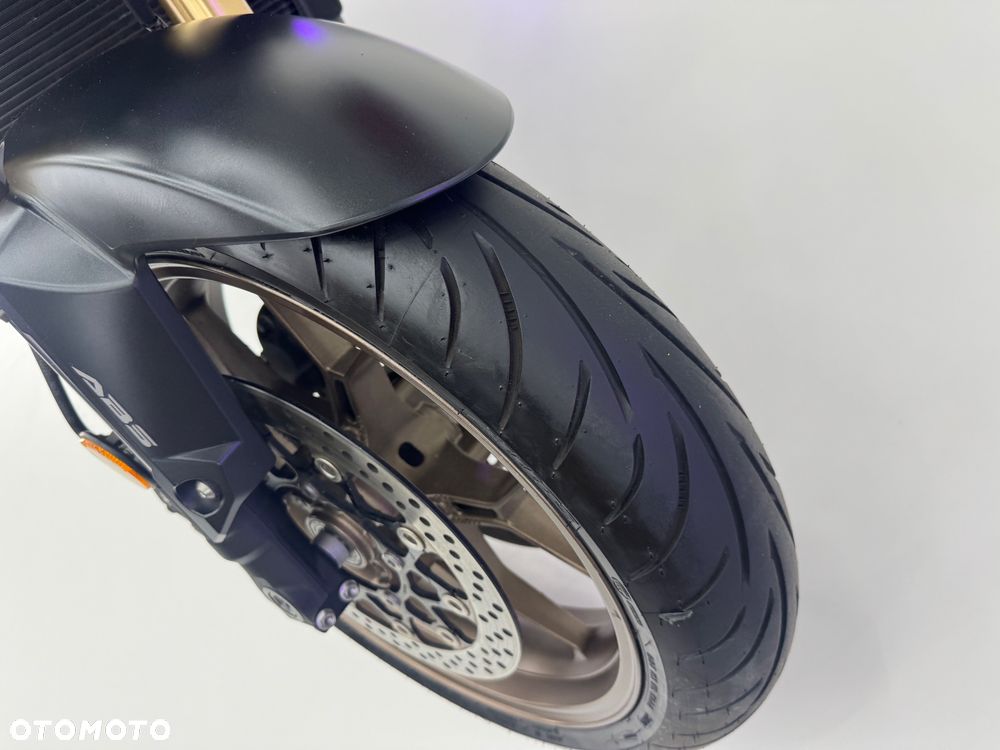Honda CB - 9