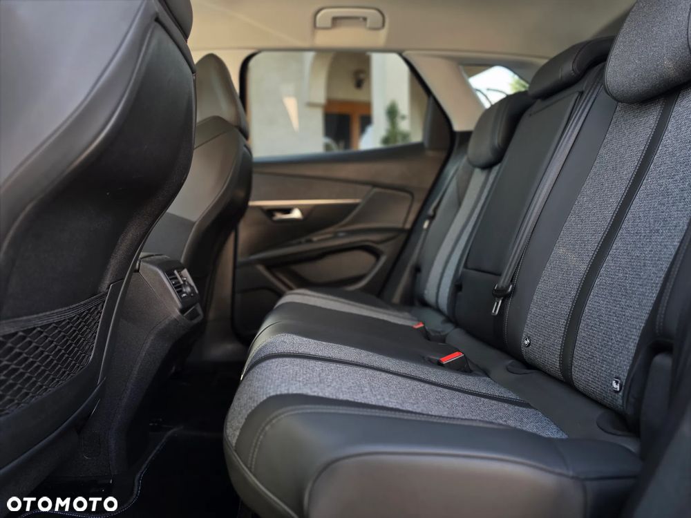 Peugeot 3008 - 19