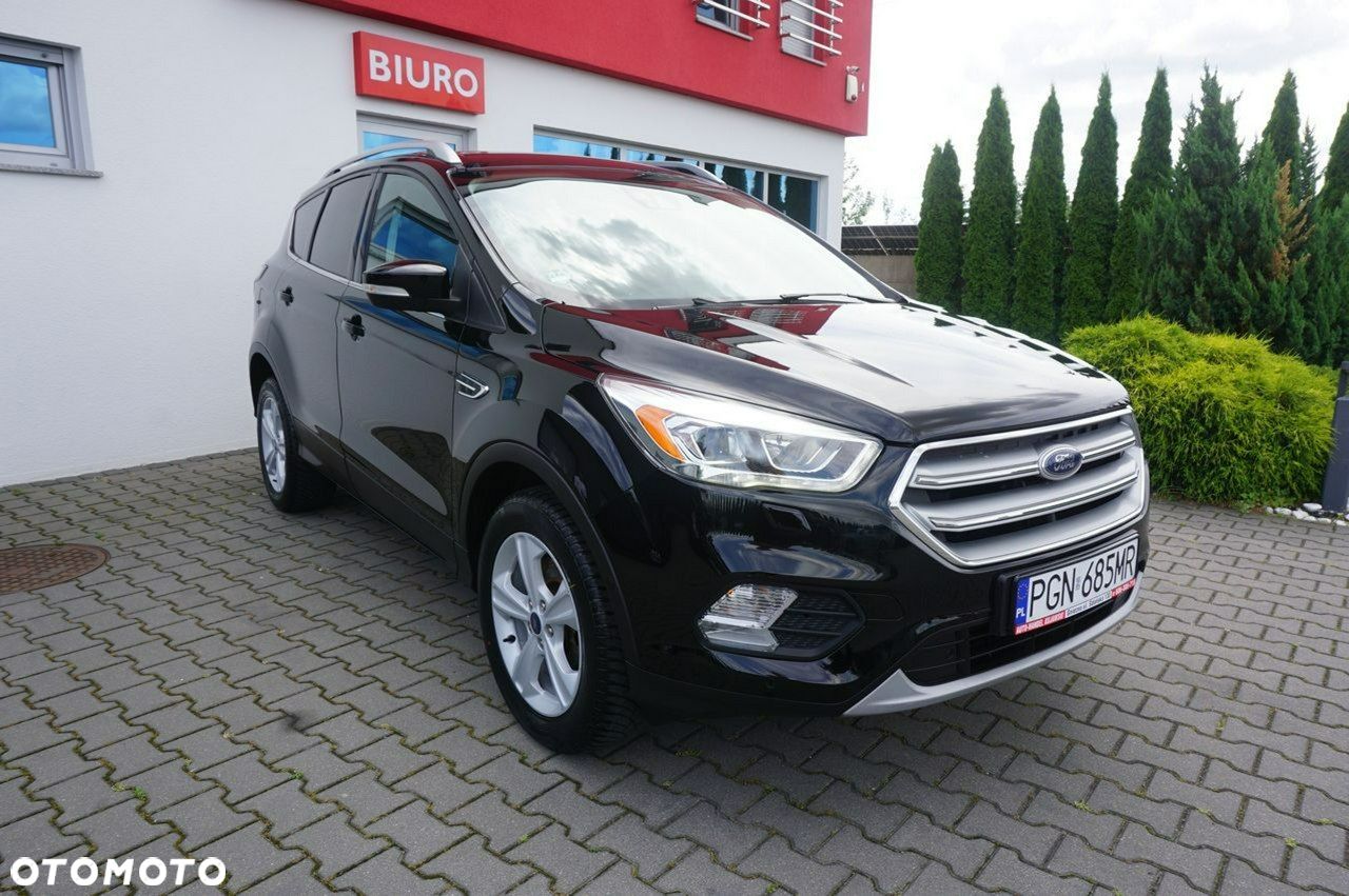 Ford Kuga 2.0 TDCi 2x4 Titanium - 1