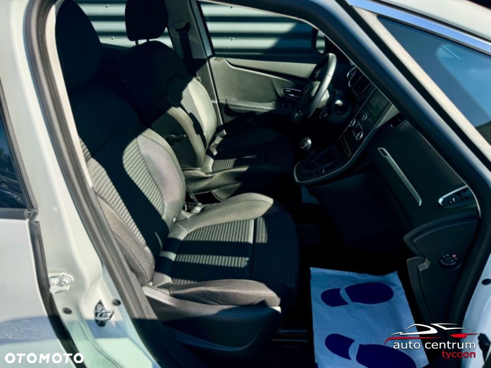 Renault Scenic - 36