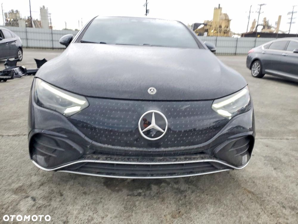 Mercedes-Benz EQE - 6