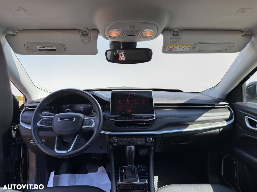 Jeep Compass - 4