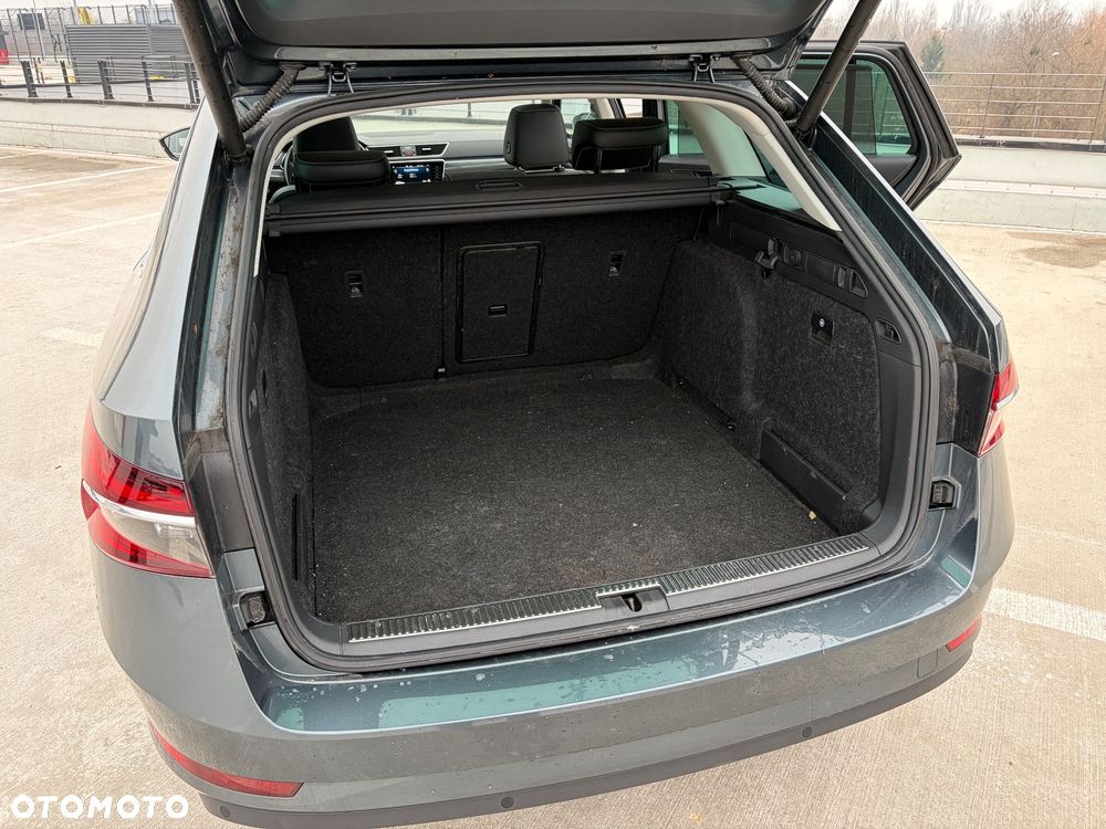 Skoda Superb - 17