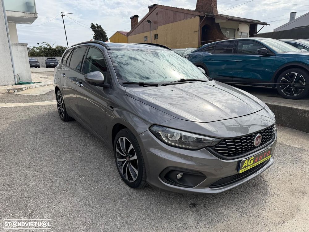 Fiat Tipo Station Wagon 1.3 M-Jet Lounge Tech - 3